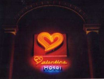 Valentine - Hong Ha Hanoi