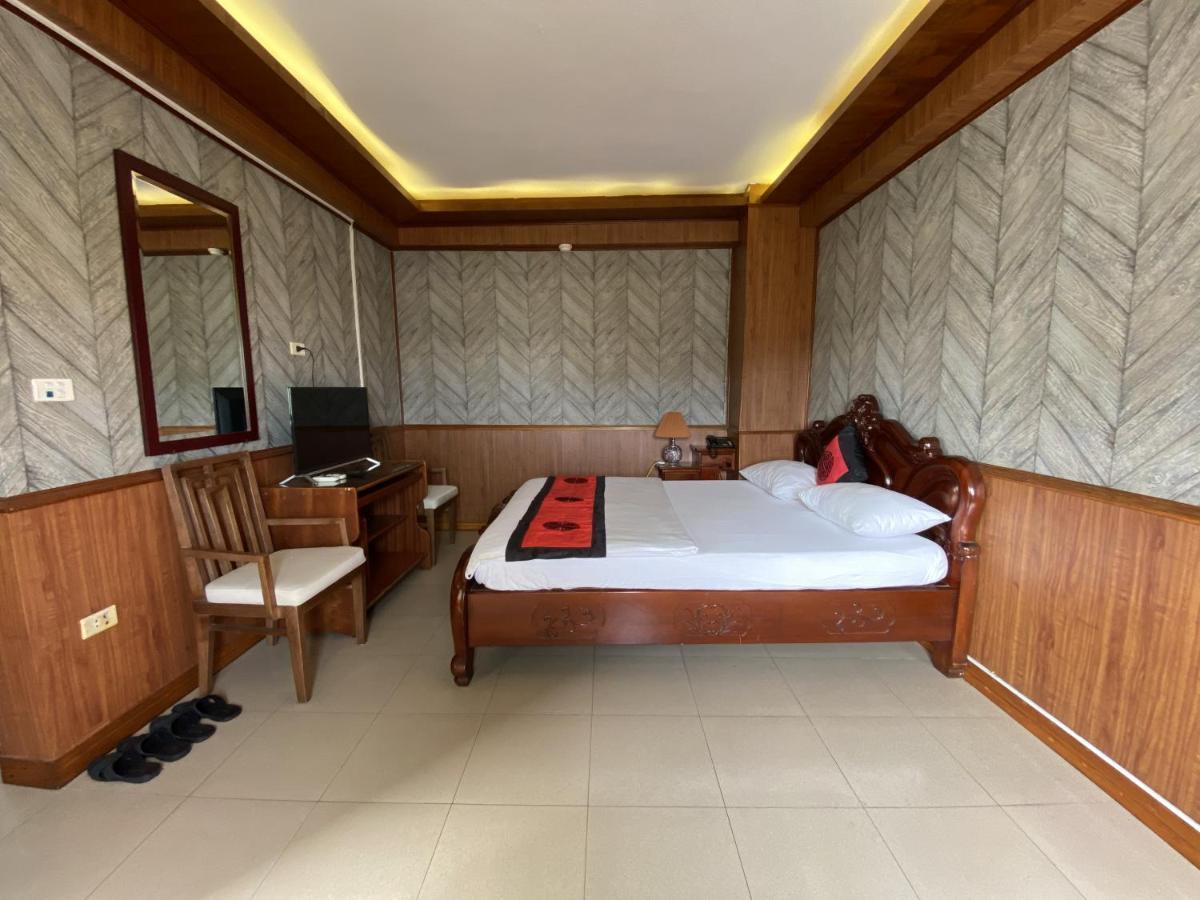 Valentine - Hong Ha Hotel