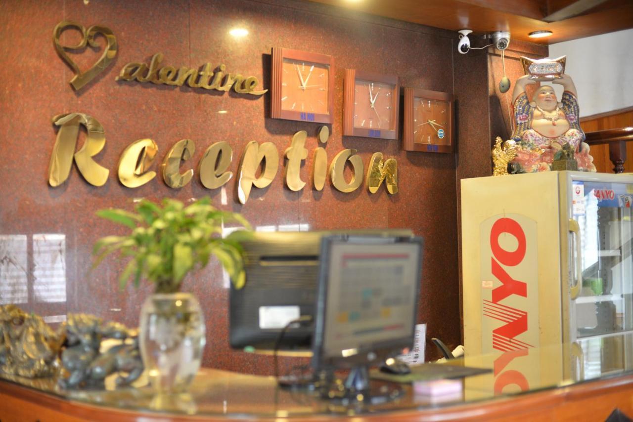 Valentine - Hong Ha Hotel Hanoi