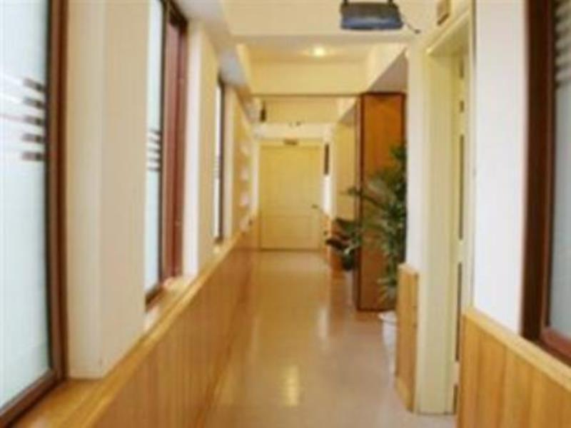 Valentine - Hong Ha Hotel 2*